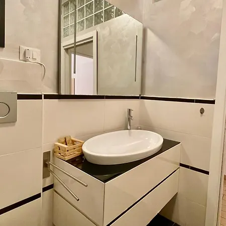 Apartment Domus Laterani By Jfm - Comfortable Big Terrace Colosseo Rome